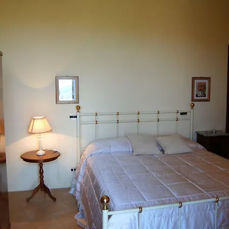 Sleeps 6 Wifi *